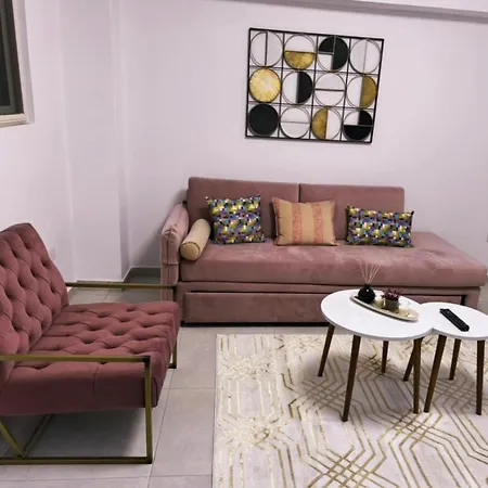 Apartment Elia 8 *